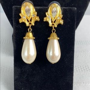 Faux Pearl Drop Rhinestone Dangle Earrings Stud